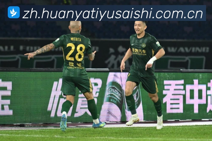 从戈麦斯的笨拙失误到基恩的胫骨挫伤球场伤病变迁引发的深思战术观察-深度解析 从戈麦斯的笨拙失误到基恩的胫骨挫伤球场伤病变迁引发的深思战术观察-深度解析